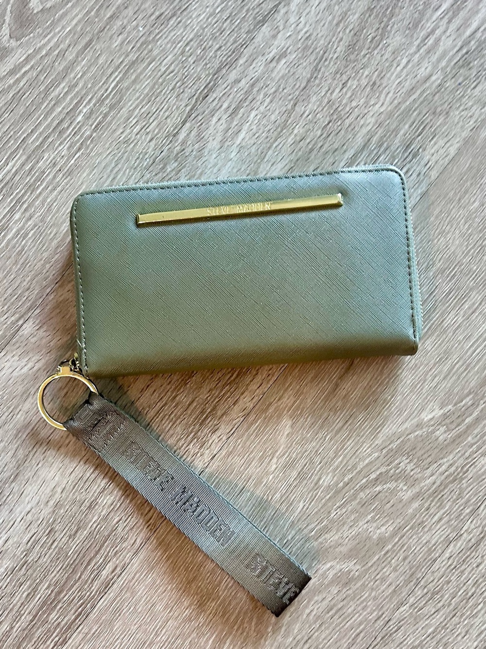 Steve Madden Olive Sage Green Saffiano Leather Zip Around Wallet Wristlet